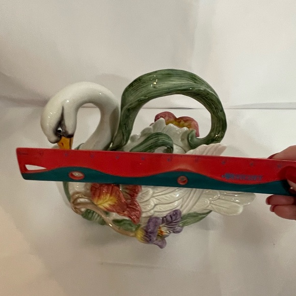 Fitz and Floyd Swan with Tulips Teapot/Pitcher - Picture 12 of 12